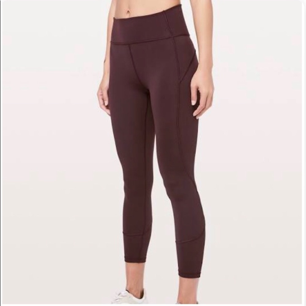 Lululemon In Movement 28” Size 4